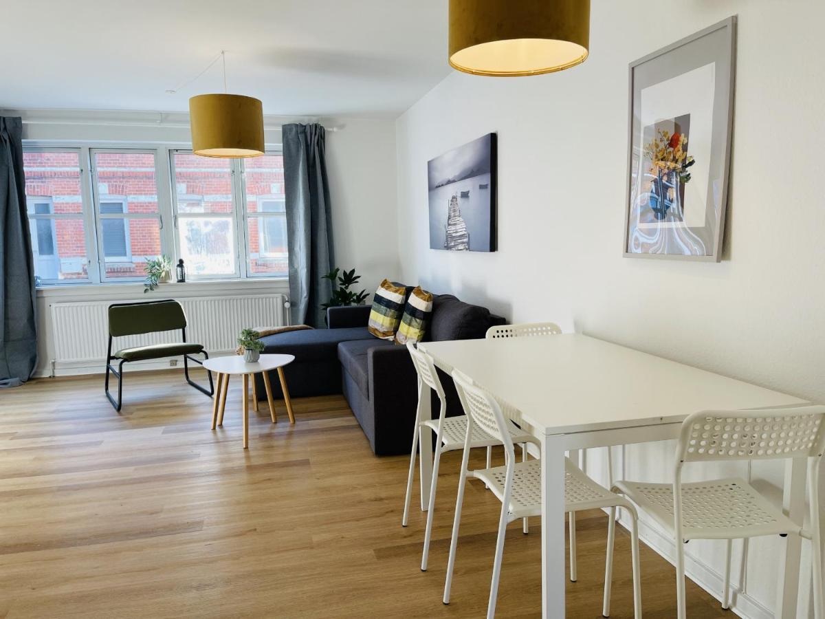 Aday - Central Terrace Apartment In Hjørring Eksteriør billede